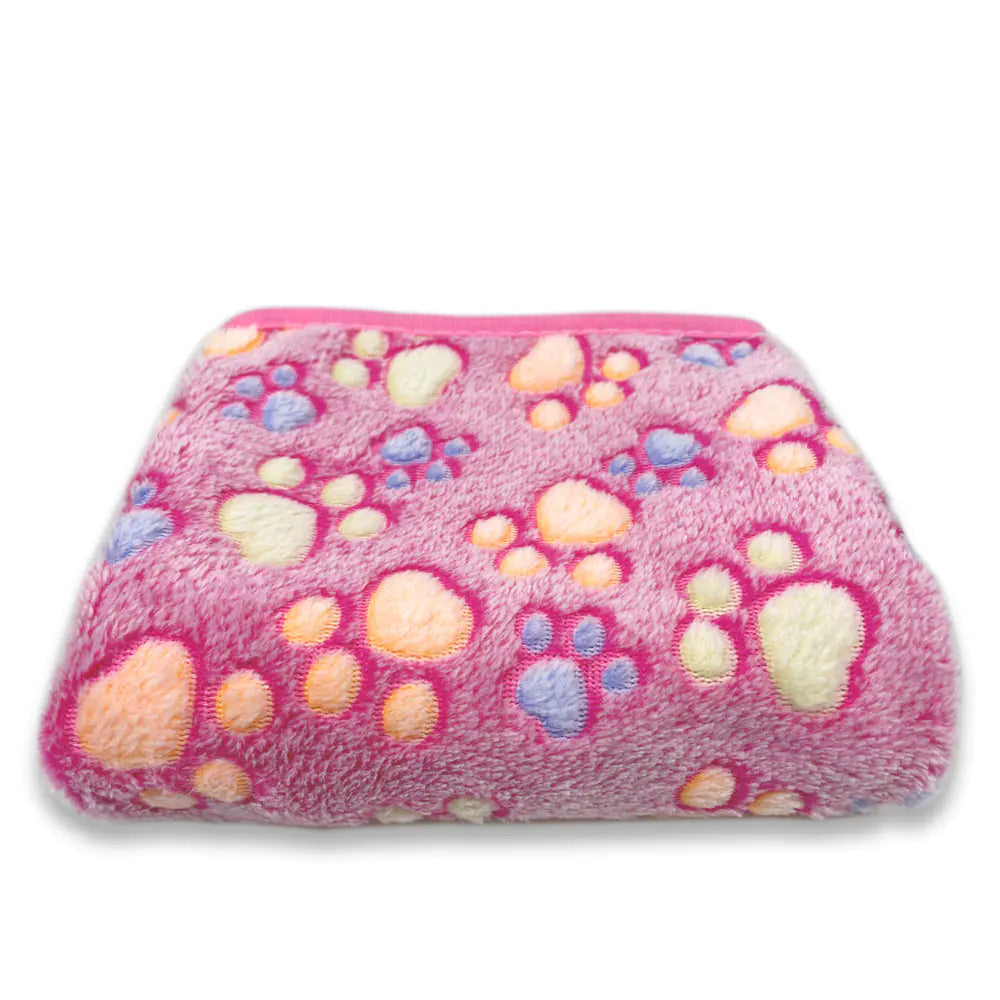 Universal Pet Blanket for All Seasons - Coral Fleece