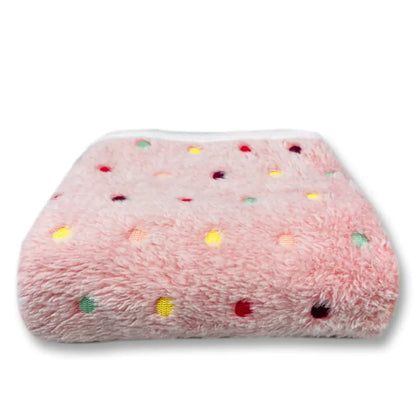 Universal Pet Blanket for All Seasons - Coral Fleece