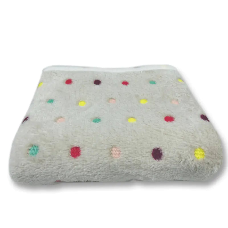 Universal Pet Blanket for All Seasons - Coral Fleece
