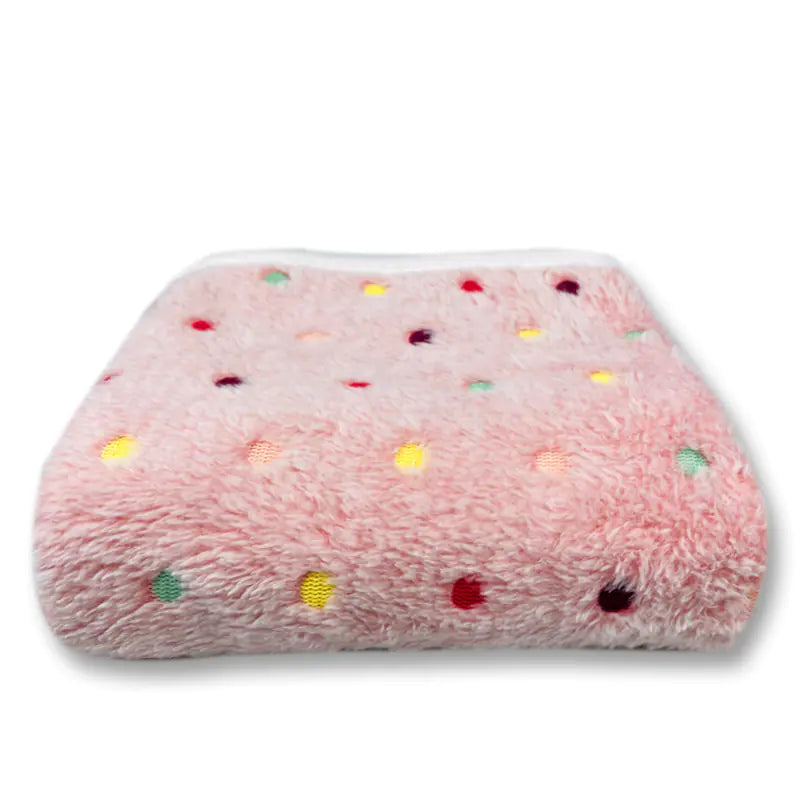 Universal Pet Blanket for All Seasons - Coral Fleece