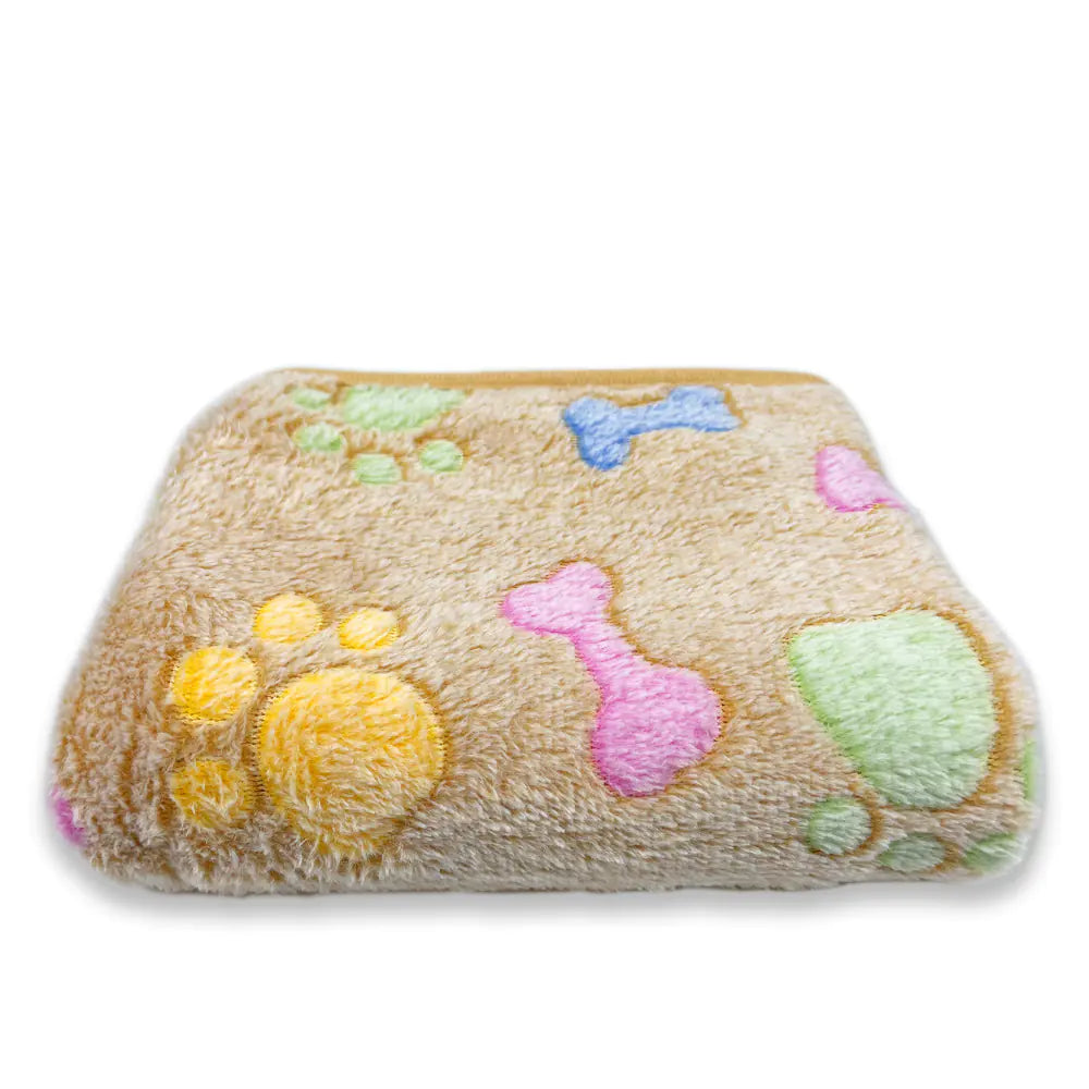 Universal Pet Blanket for All Seasons - Coral Fleece