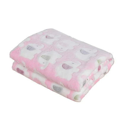 Universal Pet Blanket for All Seasons - Coral Fleece